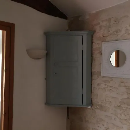 Le Au Coin Des Abeilles Holiday home *